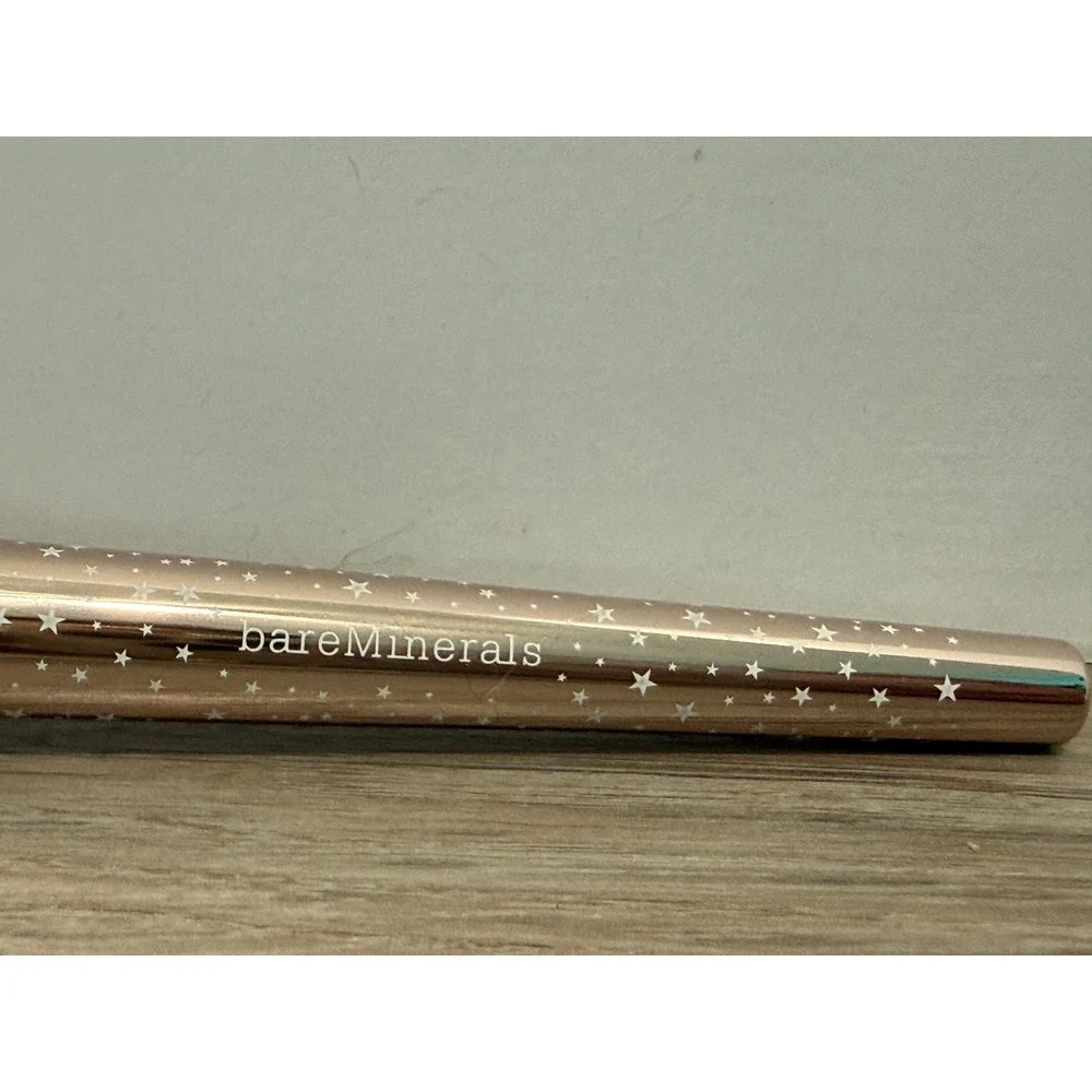 bareMinerals SUPREME FINISHER Makeup Setting Brush
